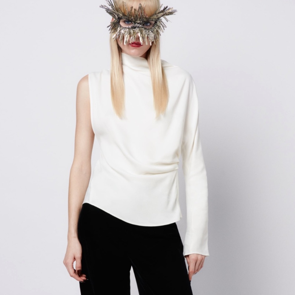 ZARA LIMITED EDITION ASYMMETRIC TOP MEDIUM